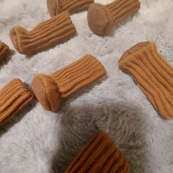 8 pieces cat &Dog socks for winter - Picture 3 of 8